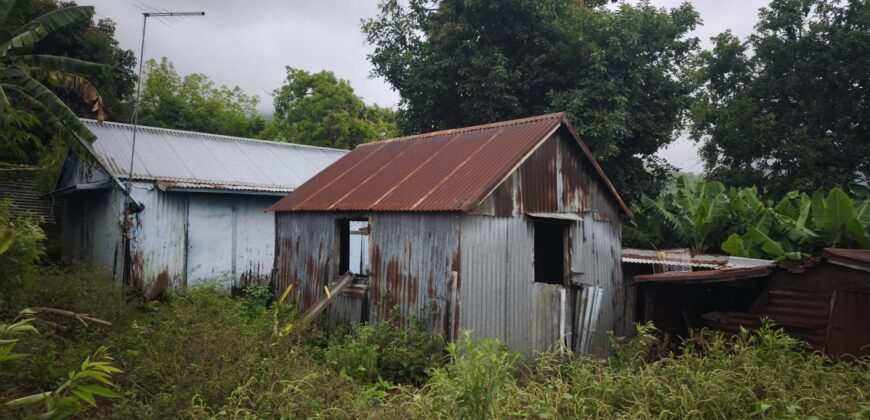 À vendre ce terrain situé dans un quartier résidentiel populaire, calme et authentique de Saint-Louis