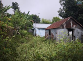 À vendre ce terrain situé dans un quartier résidentiel populaire, calme et authentique de Saint-Louis