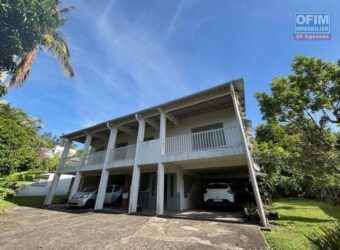 À vendre : une maison T5 à rénover située chemin Piton Trésor à La Montagne.