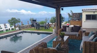 Location d’une superbe villa meublée F5 de 153 m² avec piscine et jacuzzi à Piton Saint-Leu.