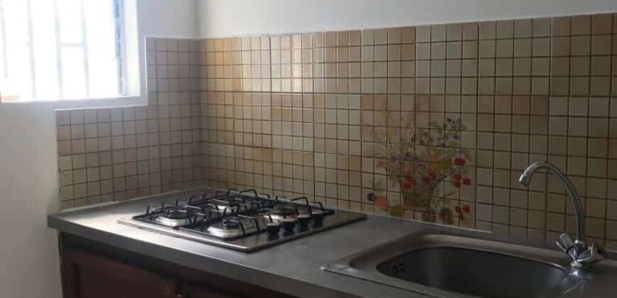 En vente un appartement F2 dans une résidence privée de 6 lots à Sainte Clotilde