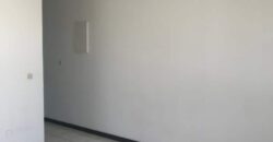 En vente un appartement F2 dans une résidence privée de 6 lots à Sainte Clotilde