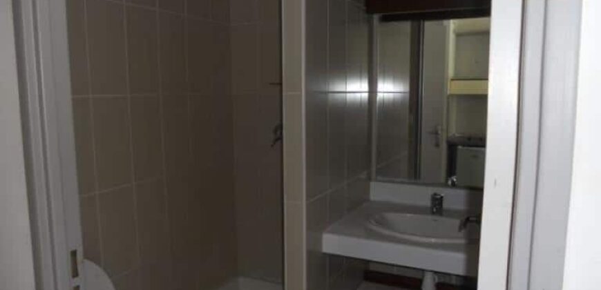 À louer un appartement de type F1 de 19.42m2 dans une résidence à Sainte Clotilde