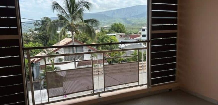 Location d’un joli T2 de 37 m2 situé en plein centre de Saint Louis