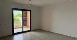 Location d’un joli T2 de 37 m2 situé en plein centre de Saint Louis