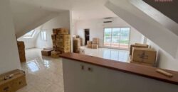 À vendre un appartement T4 de 100m2 proche de toutes commodités à Sainte Clotilde