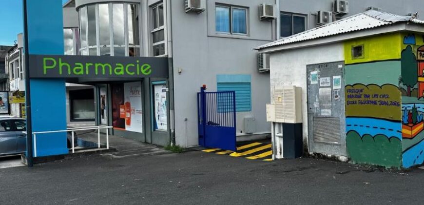 Location d’un appartement T2 de 50.20 m2 situé en plein centre-ville de Saint André