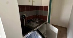 À louer un studio meublé de 19.66 m2 situé dans une résidence sécurisée à Saint Pierre