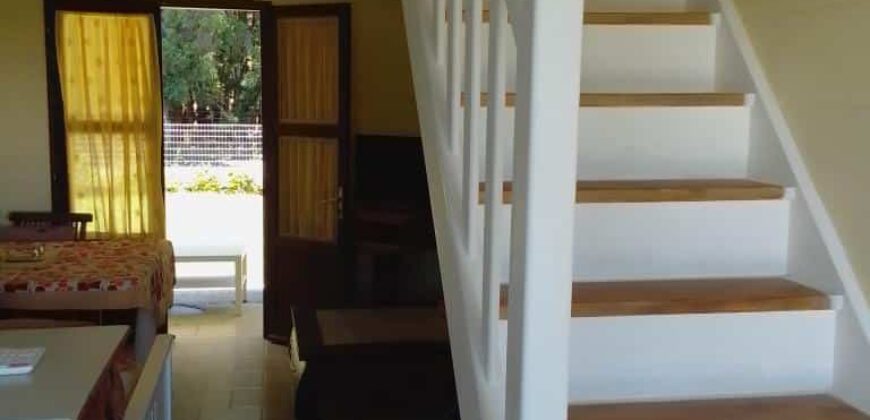 En vente un chalet T3/4 en duplex rénové situé dans un cadre paisible et verdoyant au Tampon