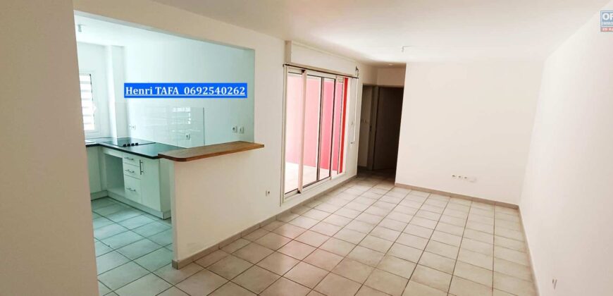 En vente charmant appartement T2 de 53.06 m2 habitable situé à Saint Joseph