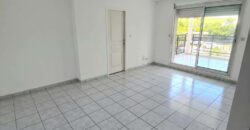 À louer un appartement de 45m2 dans une résidence avec parking à Sainte Suzanne