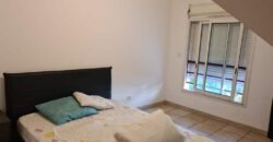 À vendre appartement T3 en duplex de 57 m2 situé dans une résidence avec piscine au Tampon