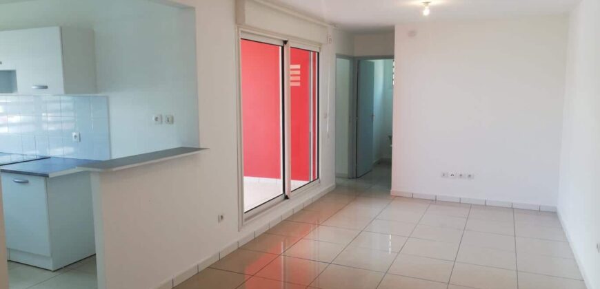 À vendre un appartement T2 de 53 m2 habitable situé au sein d’une résidence sécurisée à Saint Joseph