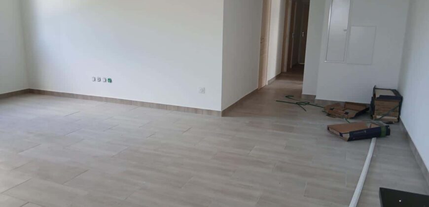 À louer appartement T4 neuf dans une résidence privée et sécurisée situé au centre-ville du Port