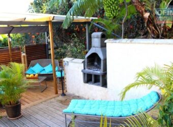 À louer une belle villa de charme T4 meublée située à La Rivière Saint-Louis