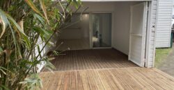 À vendre un appartement F2 de 53.71m2 dans une résidence avec piscine à Étang Salé