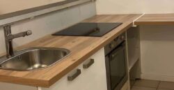 À vendre un appartement F2 de 53.71m2 dans une résidence avec piscine à Étang Salé