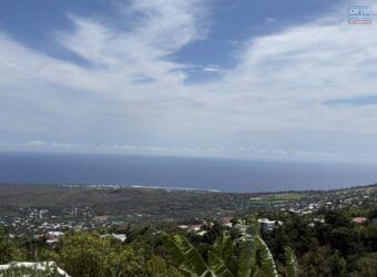 Vente d’une belle parcelle de terrain de 288 m2 en légère pente située à Étang salé Les Hauts