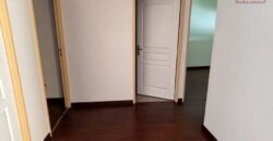 À vendre appartement T4 lumineux avec varangue et double parking à La Rivière des Pluies – Sainte-Marie