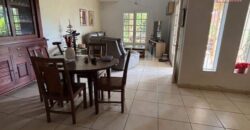 À vendre une charmante maison T6/7 avec piscine dans un lotissement privé à La Montagne