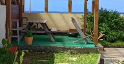 À vendre charmante villa de 110 m2 avec une superbe vue mer située dans le quartier des pêcheurs à Terre Sainte