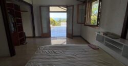 À vendre une spacieuse maison T6/7 avec jardin et parking à La Montagne Saint Denis Réunion