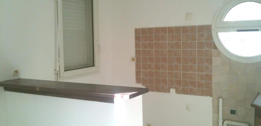 À vendre appartement lumineux de 38 m² au Port Réunion idéal investissement