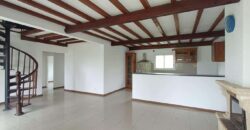 À vendre une villa T5 de 165 m² offrant vue imprenable sur montagne à Bras des Calumets Plaine des Palmistes Réunion