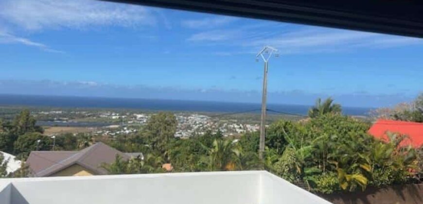 À louer villa T4 avec une superbe vue située à l’Étang-Salé dans le quartier du Lambert Réunion