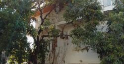 À vendre maison sur deux niveaux située proche de la plage dans le quartier des pêcheurs à Terre Sainte Réunion