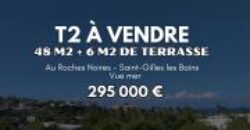 À vendre un appartement offrant vue mer dans le quartier de Roches Noires à Saint Gilles
