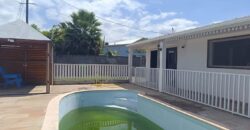 À vendre ensemble immobilier T3 + T2 avec piscine et terrain de 572 m² à Saint-Louis Réunion