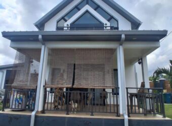 À louer une spacieuse maison de 94m2 proche des commerces et écoles à La Saline Les Hauts Réunion