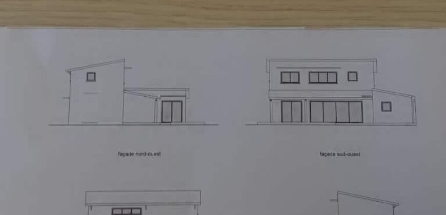 À vendre villa F4 duplex située à la Ligne des Bambous Réunion