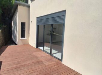 Location d’une maison récente de 90m2 sur le secteur de Bernica à Saint Gilles Les Hauts Réunion