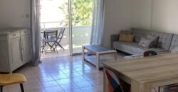 À louer un lumineux appartement F4 meublé offrant vue mer et montagne à Sainte Marie Réunion