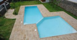 Vente d’un appartement de type F2 situé dans un résidence avec piscine à La Montagne Réunion