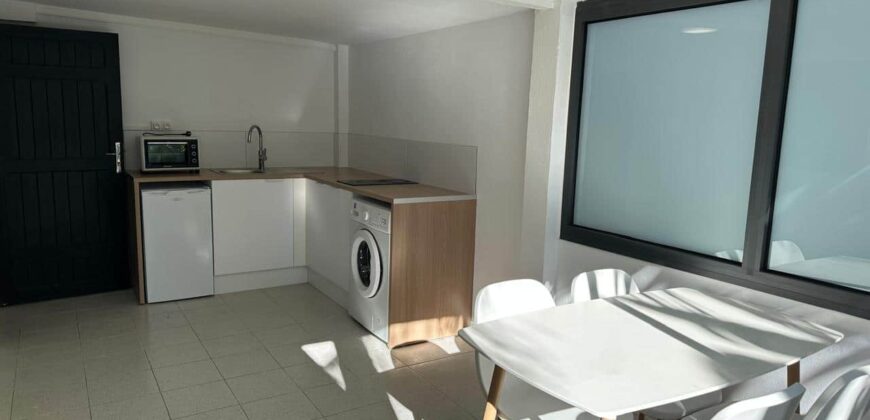 Location d’un charmant studio meublé de 31m2 à la Ligne Paradis St-Pierre Réunion