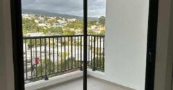 À louer studio lumineux de 28 m2 situé au Tampon Réunion