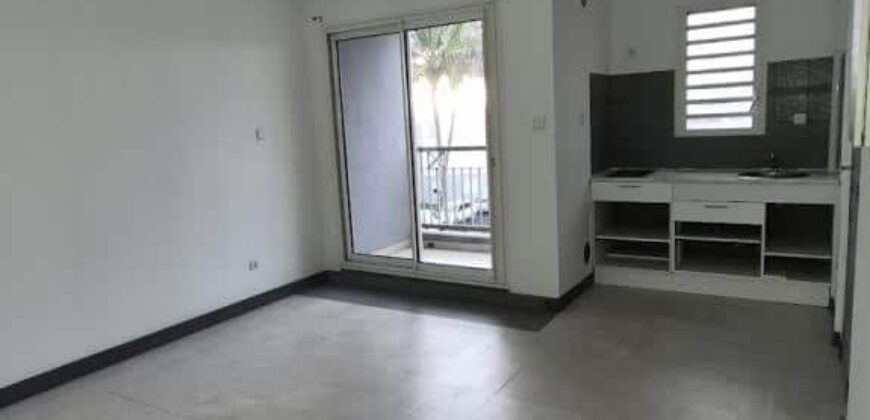 À louer un studio de 22.74m2 dans une résidence sécurisée à Sainte Marie Réunion