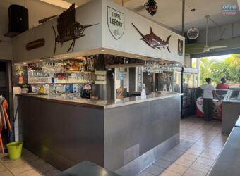 À vendre fonds de commerce de bar Licence IV avec restauration situé dans le secteur du Port Réunion