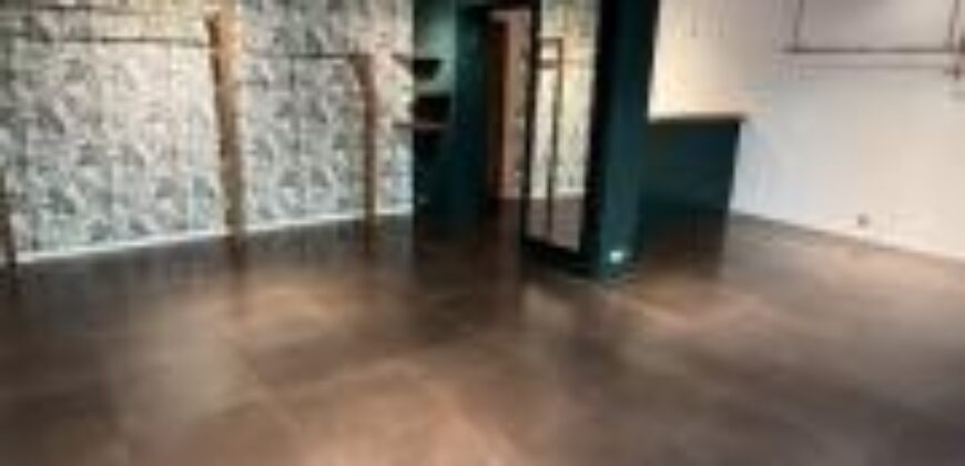Location d’un local commercial de 67.30 m2 situé en plein centre-ville de Saint Denis Réunion