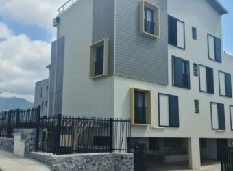 En vente un charmant appartement T3 avec parking à la Résidence Kaloupilé, Beauséjour Sainte-Marie