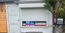 À louer petit local commercial de 22 m2 situé en centre-ville de l’Étang-Salé les Hauts Réunion