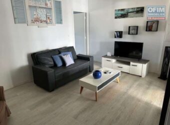 À louer un charmant T3 meublé de 28 m2 situé à Terre Sainte Réunion