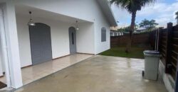 Location une charmante villa T4 de 88.91 m2 avec jardin située à La Grande Montée Sainte Marie Réunion