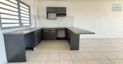 Vente d’un charmant appartement T3 de 65 m2 situé dans une résidence de standing à Beauséjour Sainte Marie Réunion