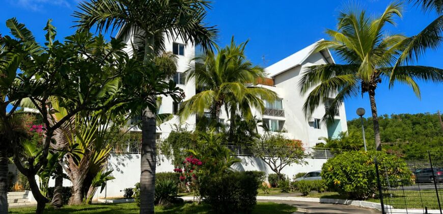 À vendre charmant appartement T3 en duplex situé dans une résidence sécurisée à Boucan Canot Réunion