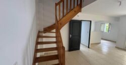 À vendre joli duplex T2/3 rénové d’environ 74 m2 situé proche du centre-ville du Tampon Réunion