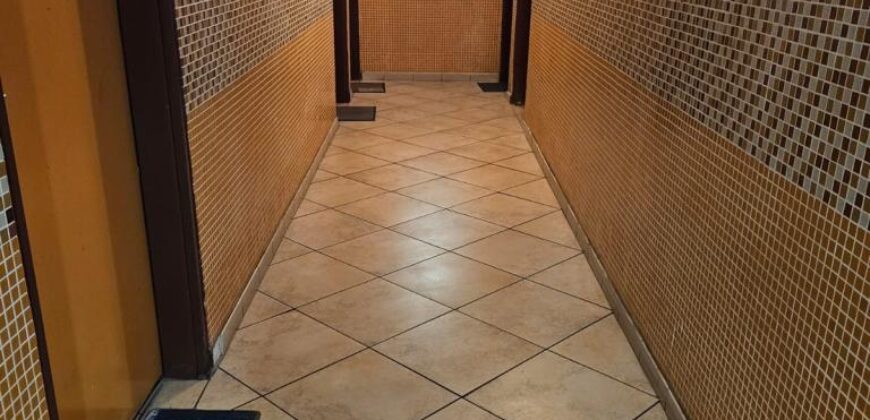 À vendre un studio de 28m2 en plein centre de Sainte Clotilde, Réunion